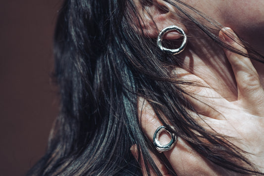 Flow Loop Studs