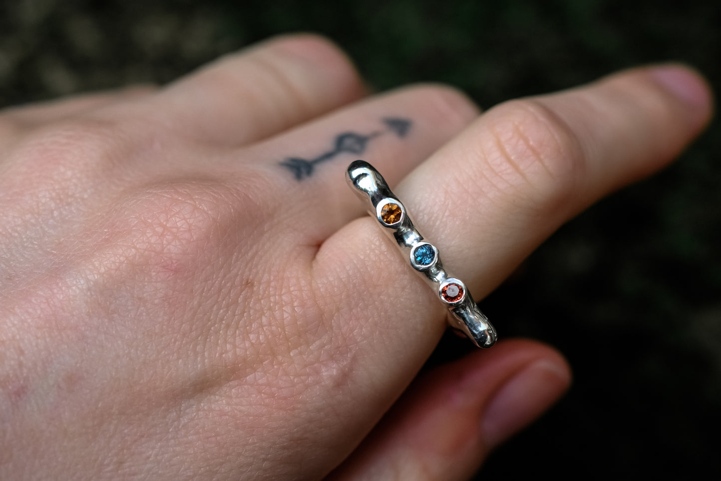 Triple Stone VOLUM ring